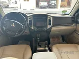 Mitsubishi Pajero 2018, 3.8L V6